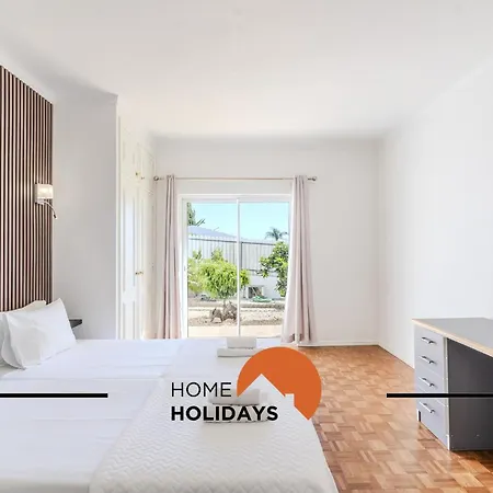 #336 Sol By Holidays Holiday home *