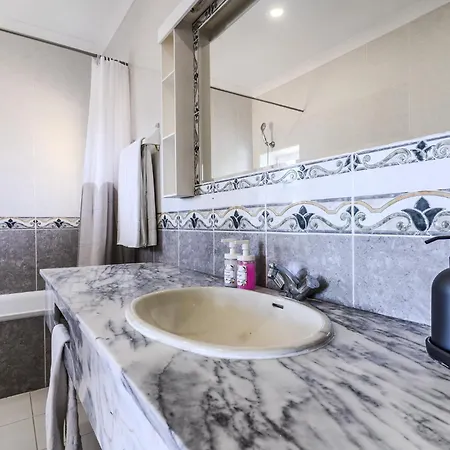 #336 Sol Pool & Comfort Holiday home *